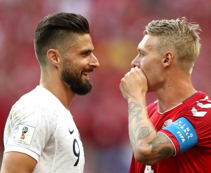  姆巴佩双响炮助大巴黎轻取斯特拉斯堡三分