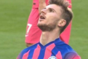  迪巴拉任意球制胜，罗马客场抢分成功  